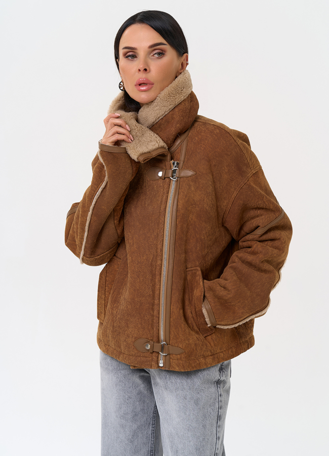 Короткая дубленка с воротником модель № 31359 универмаг малина