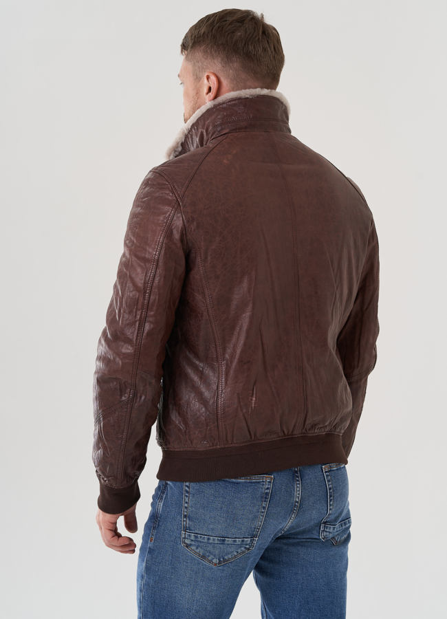 Мужская куртка из натуральной кожи  модель № 82312 универмаг малина