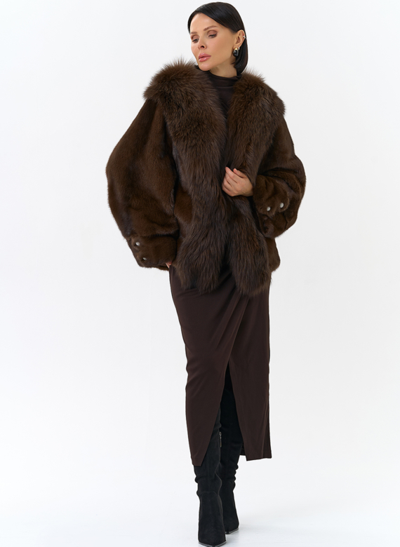 Шуба из норки с отделкой из меха чернобурки