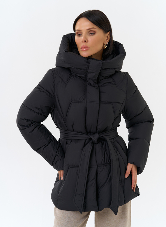 Женский пуховик с поясом