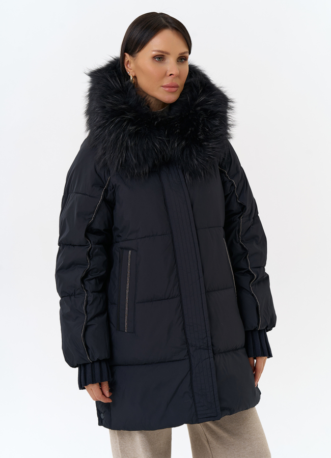 Женский пуховик с капюшоном из меха енота модель № 31972 в кредит
