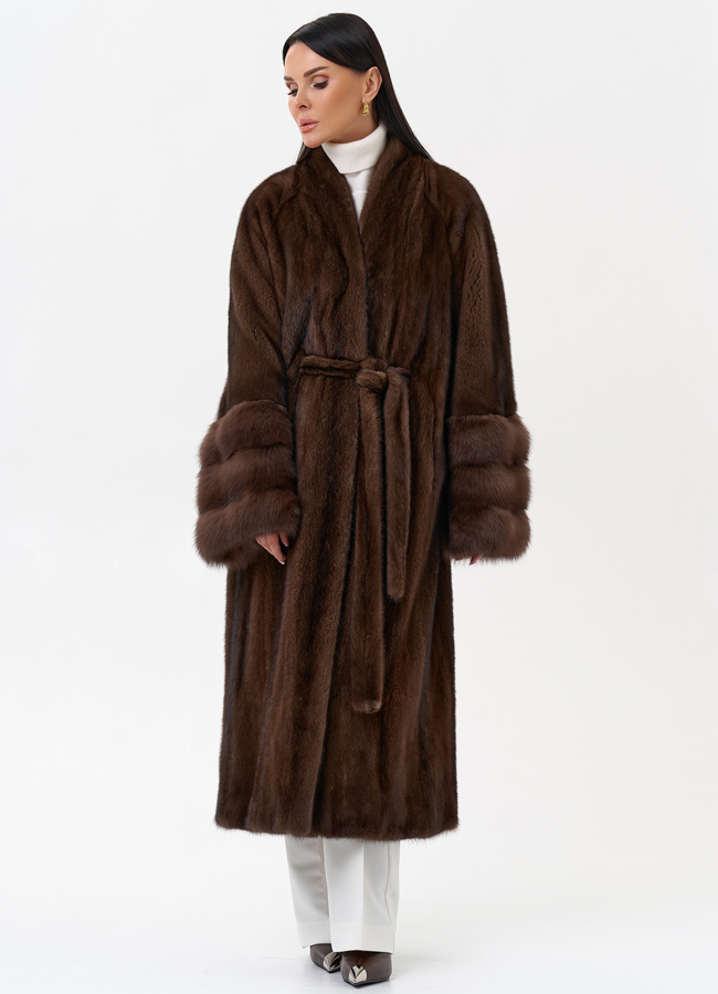 Шуба из скандинавской норки с куницей модель № 29258 универмаг малина