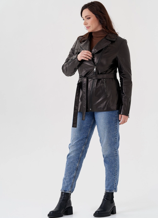 фото Женская кожаная куртка с поясом модель № 24093