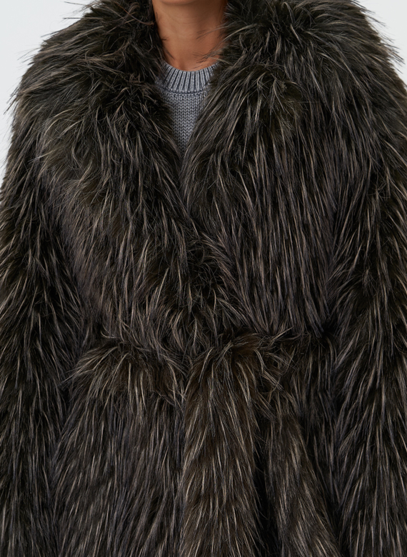 Шуба из эко меха под лису