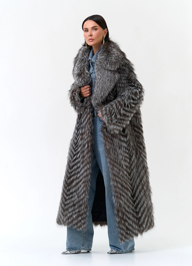 Длинная шуба из чернобурой лисы модель № 34163 универмаг малина фото