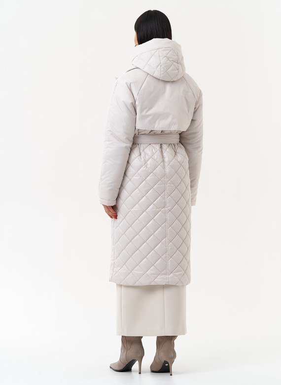 Женское утепленное пальто со съемным капюшоном